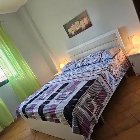 Casa Tani Feriehus *